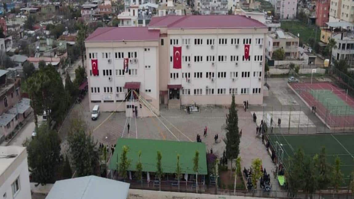 Halil Çiftçi Anadolu Lisesi Fotoğrafı